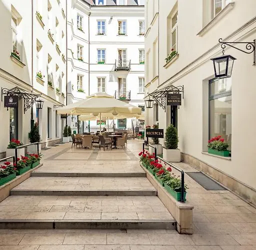 Residence St. Andrew'S Palace Warszawa